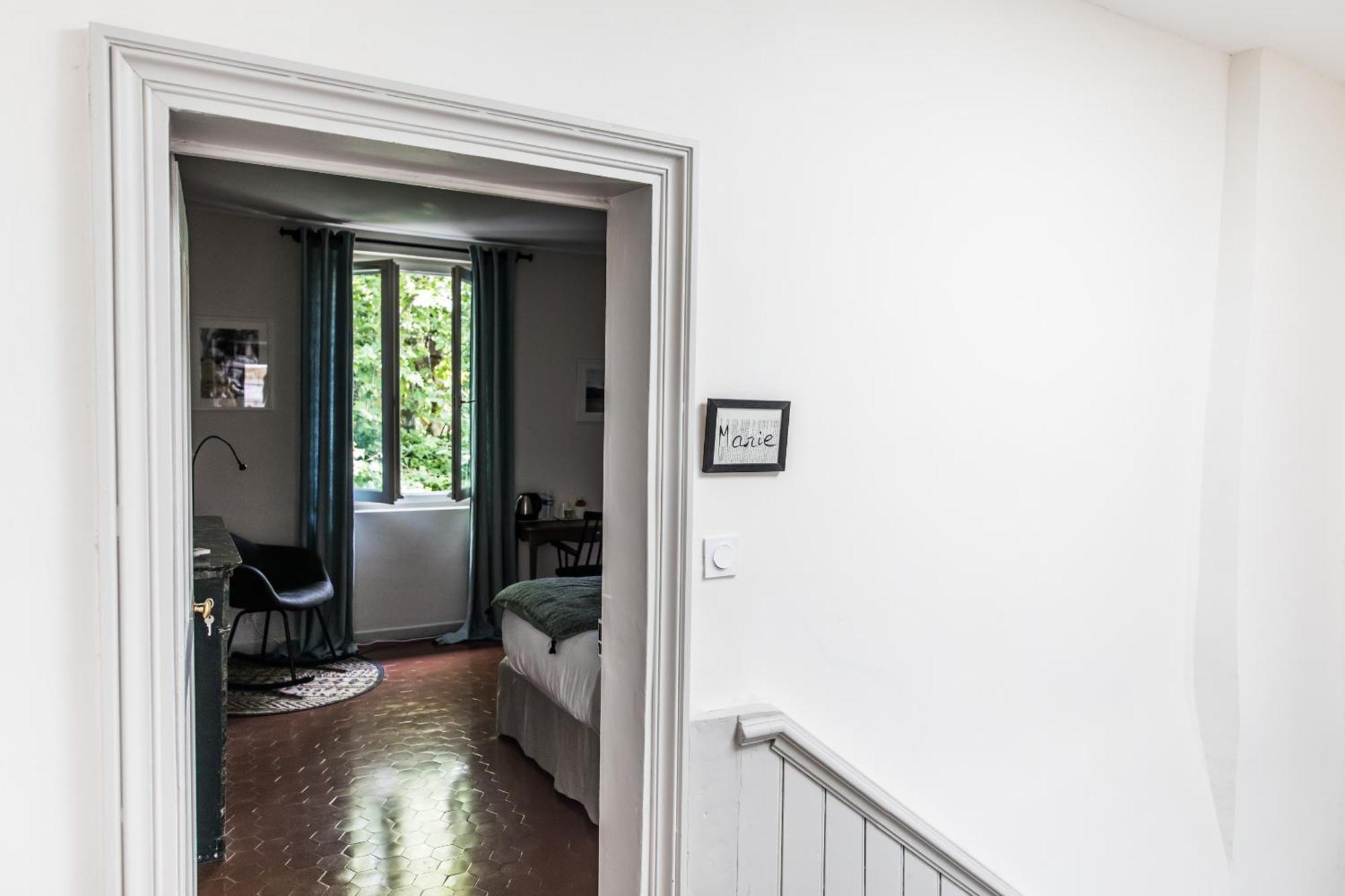 Boutique Hotel - La Demoiselle Авиньон Номер фото