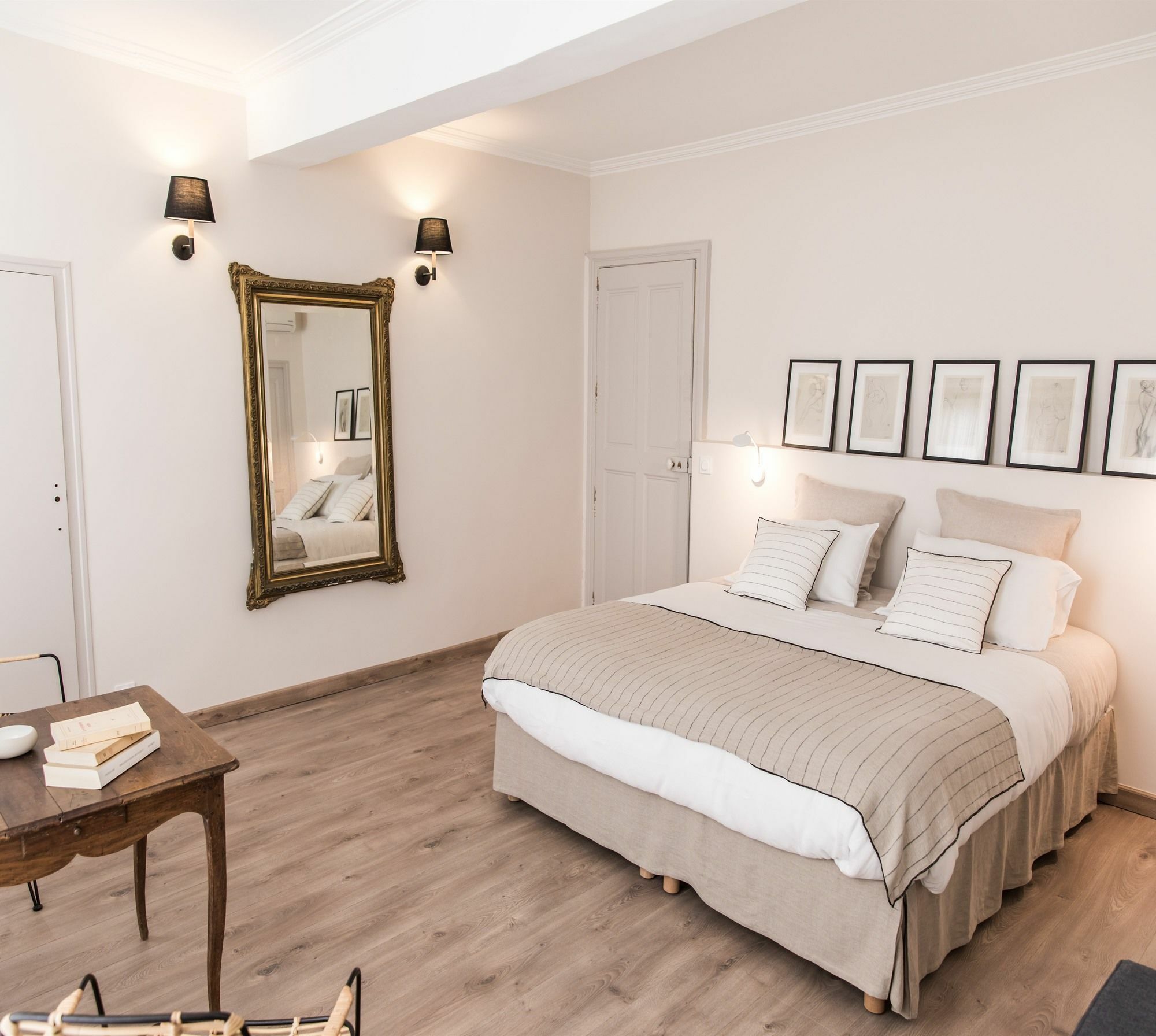 Boutique Hotel - La Demoiselle Авиньон Экстерьер фото